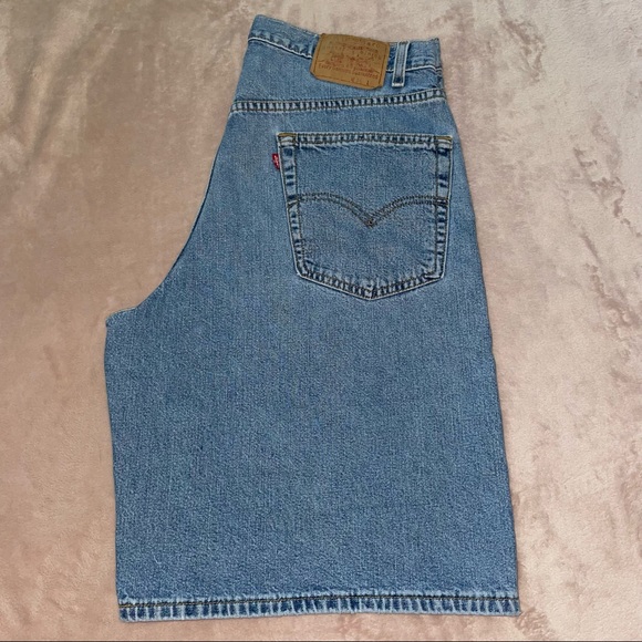 Y2K-10-1998-Vintage Levi’s boxy fit short size 34 - Picture 5 of 15